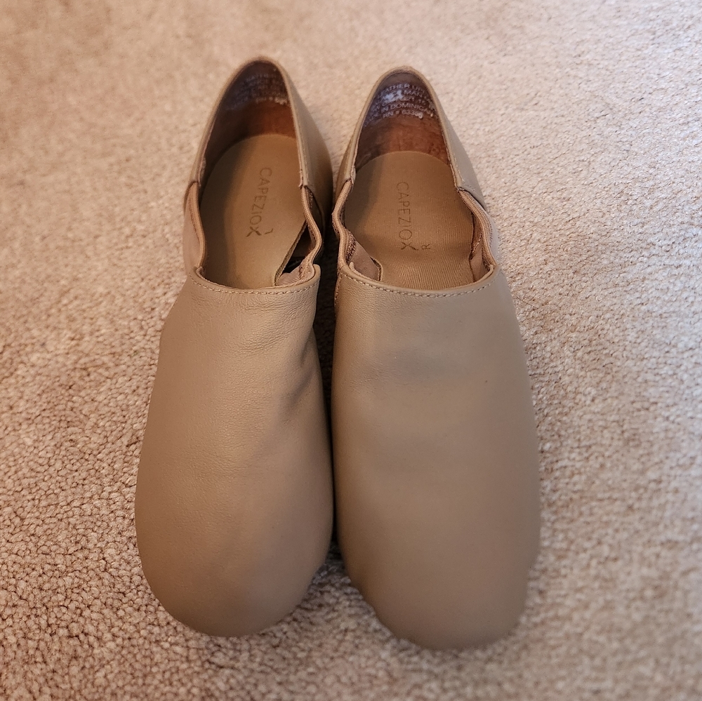 Capezio Hanami Wonder Jazz Shoe